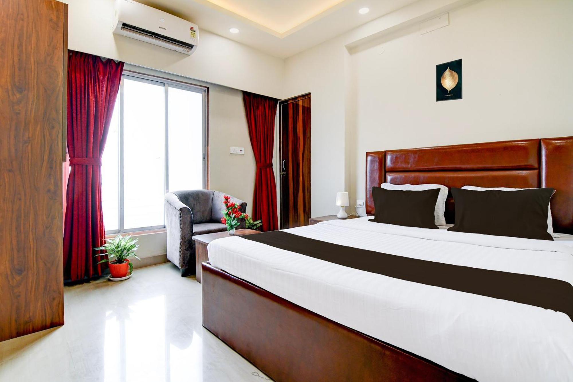 Super Townhouse Kaikhali Near Airport كولكاتا المظهر الخارجي الصورة